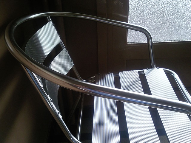 chair-14586_640-1